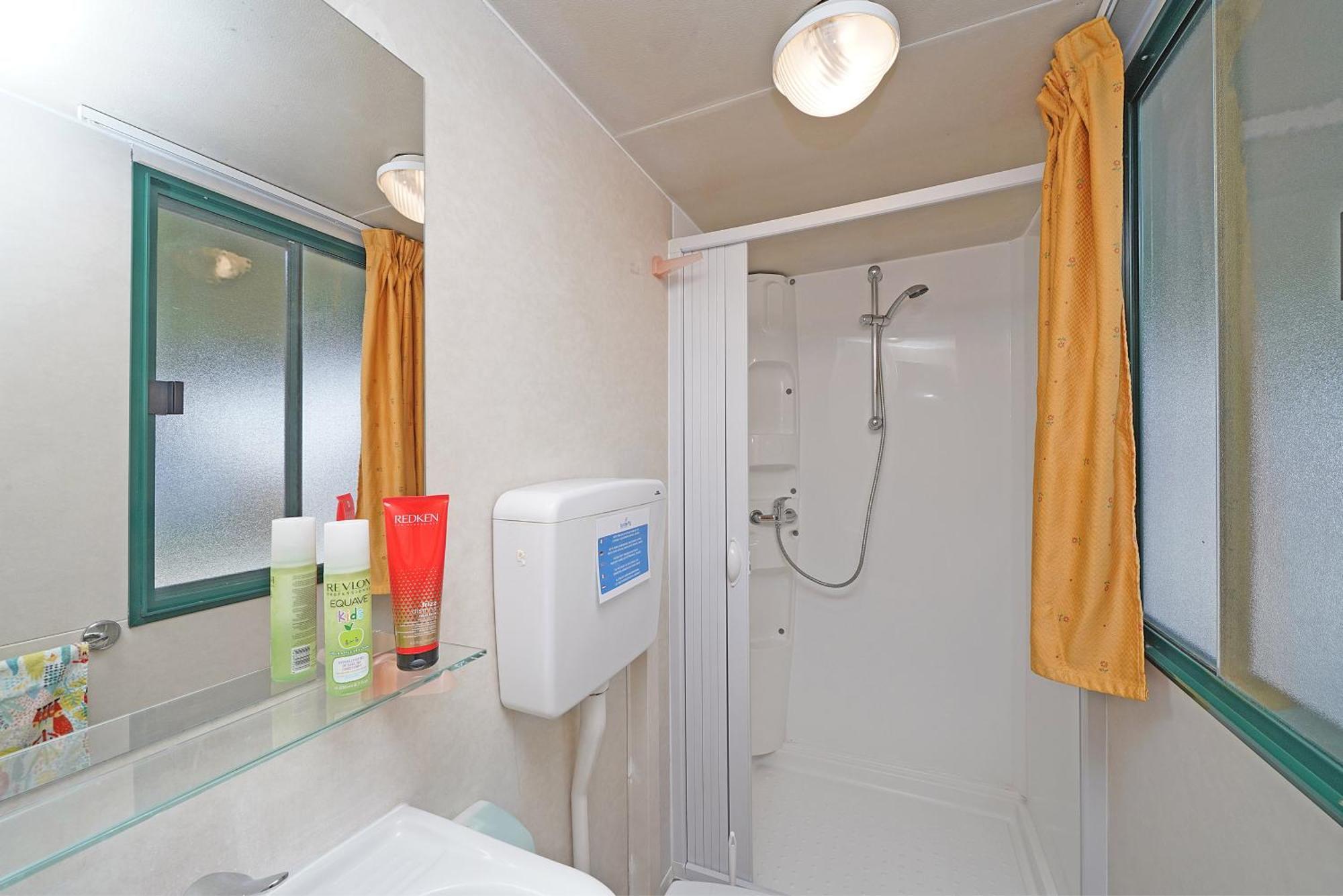 Butterfly Camping Village Peschiera del Garda Exterior photo